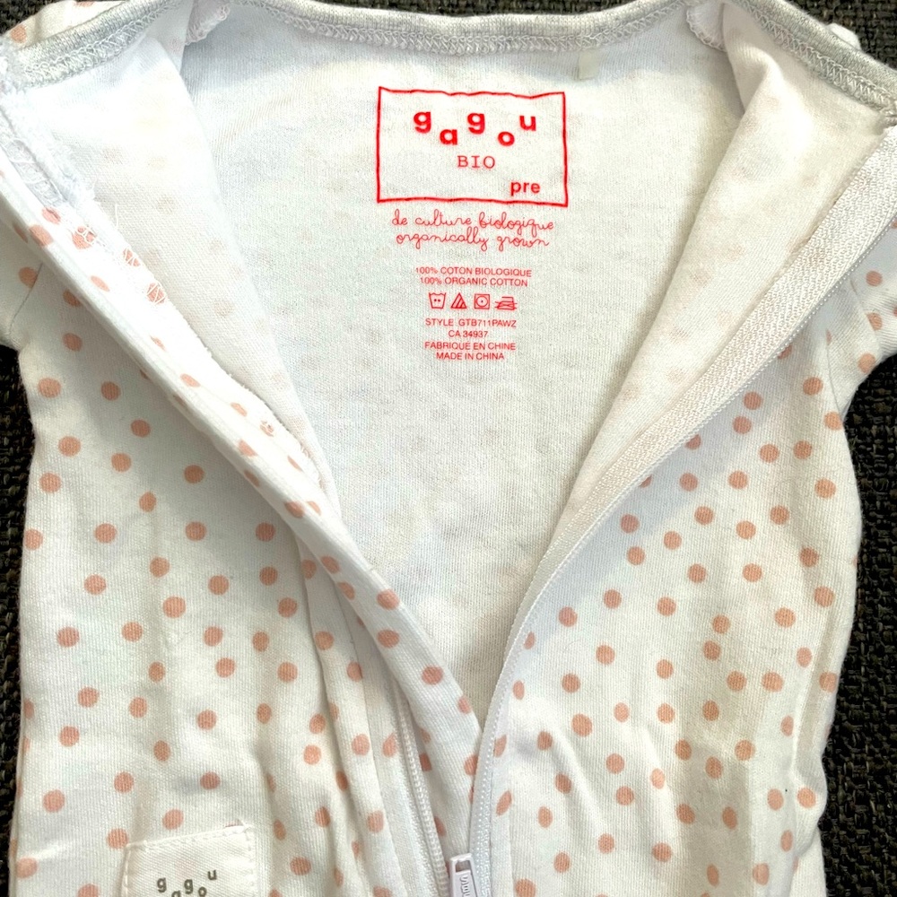 Premature sleepwear